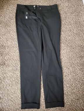 Womens size 4 H&M black slacks